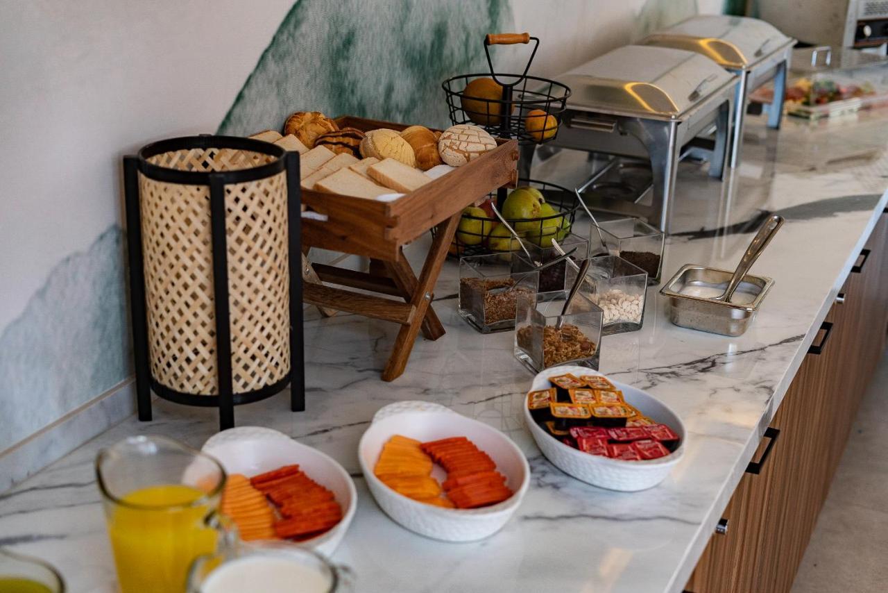 Fulton Business Luxury Hotel Guadalajara Eksteriør billede