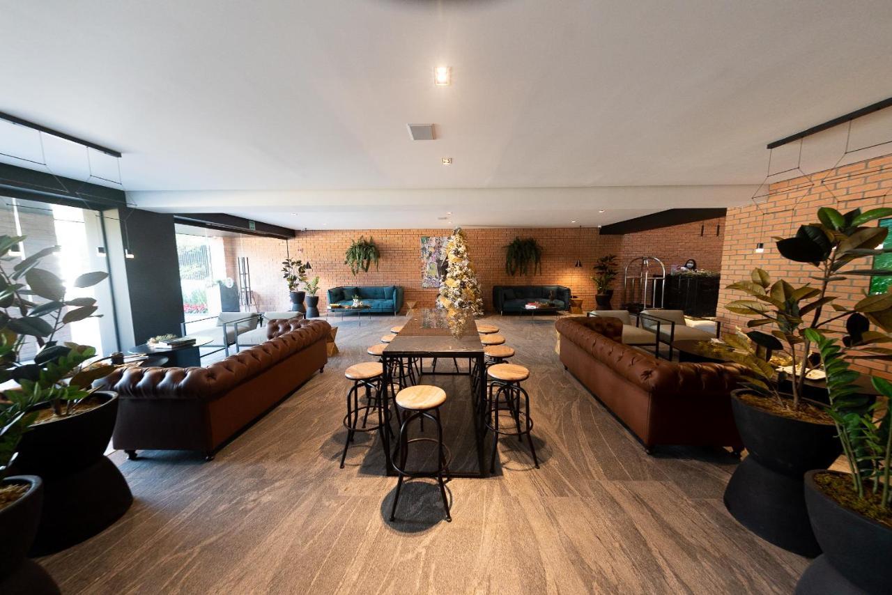 Fulton Business Luxury Hotel Guadalajara Eksteriør billede