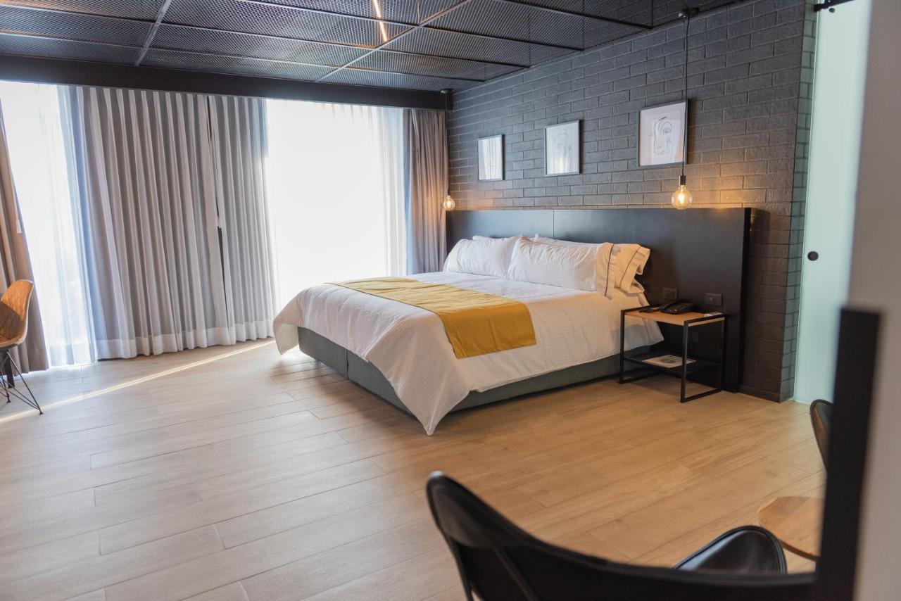 Fulton Business Luxury Hotel Guadalajara Eksteriør billede